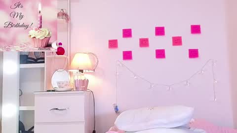 Snapshot of naissha chatting on February 5, 2025, 2:37 pm Naissha online show from February 5, 2025, 2:37 pm