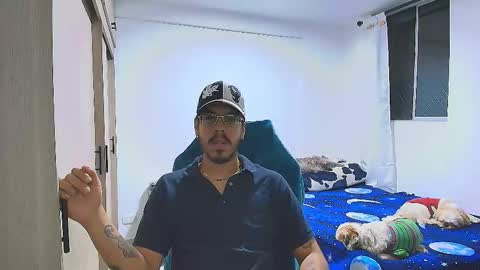 Snapshot of naitsihrc chatting on December 15, 2025, 4:17 am Nait online show from December 15, 2025, 4:17 am