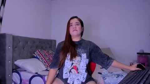 Snapshot of naive_natty1 chatting on January 31, 2026, 10:41 pm Natalia Flores online show from January 31, 2026, 10:41 pm