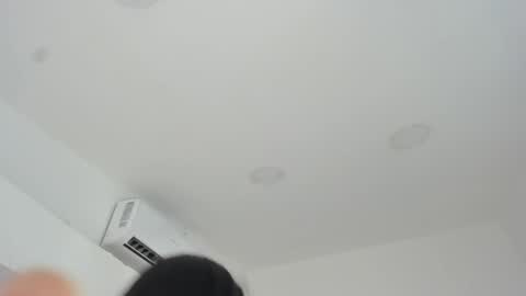 INSTAGRAM  m2221     online show from December 6, 2024, 10:49 am