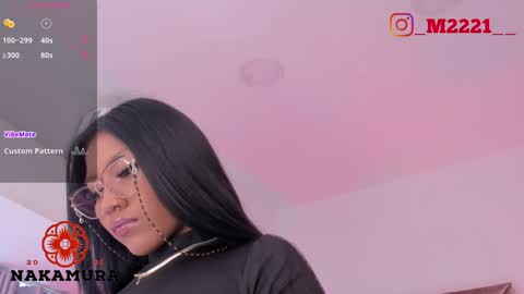 INSTAGRAM  m2221     online show from December 7, 2024, 1:51 pm