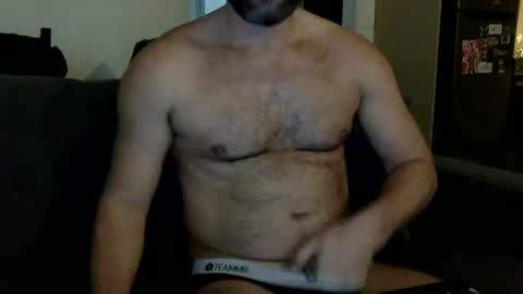 naked_dude25 online show from December 4, 2024, 7:28 am