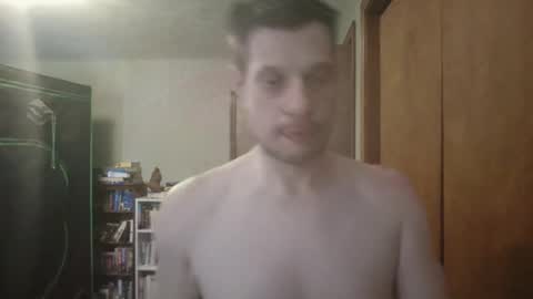 Snapshot of nakedcav chatting on February 15, 2026, 2:58 pm NakedClown online show from February 15, 2026, 2:58 pm