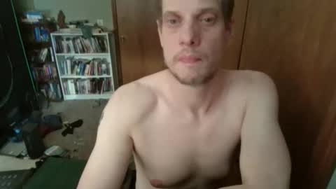 Snapshot of nakedcav chatting on March 9, 2026, 9:41 pm NakedClown online show from March 9, 2026, 9:41 pm