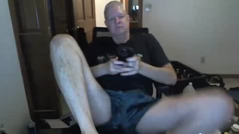 Snapshot of nakedilmale chatting on May 15, 2026, 11:01 pm Tip 100 for my full real name online show from May 15, 2026, 11:01 pm