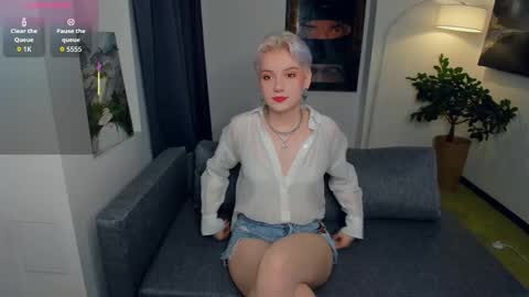 Kate online show from September 21, 2025, 11:01 am