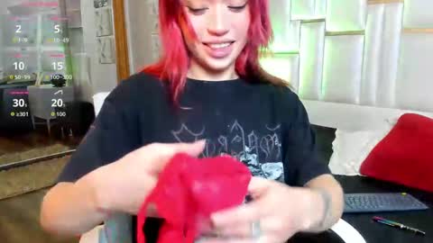 Snapshot of namearohouse chatting on October 18, 2025, 12:17 pm ----Namea------ online show from October 18, 2025, 12:17 pm