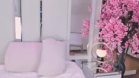 Snapshot of namimoon1 chatting on March 9, 2026, 1:48 pm online show from March 9, 2026, 1:48 pm