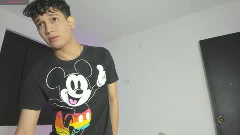 Namir  online show from November 30, 2025, 11:03 am