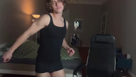 Snapshot of namiraaxel chatting on February 17, 2025, 9:08 pm Georges online show from February 17, 2025, 9:08 pm