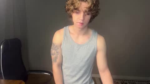 Snapshot of namiraaxel chatting on October 3, 2025, 6:16 pm Georges online show from October 3, 2025, 6:16 pm