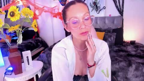 Snapshot of namisunny chatting on October 24, 2025, 7:05 am nami online show from October 24, 2025, 7:05 am