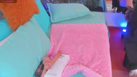 Snapshot of namisunny chatting on December 18, 2025, 7:09 pm nami online show from December 18, 2025, 7:09 pm