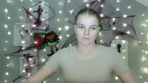 Snapshot of nana_new chatting on October 2, 2025, 8:10 am Nana online show from October 2, 2025, 8:10 am
