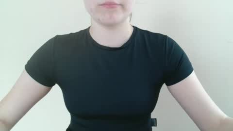 Nana online show from April 16, 2026, 5:41 am