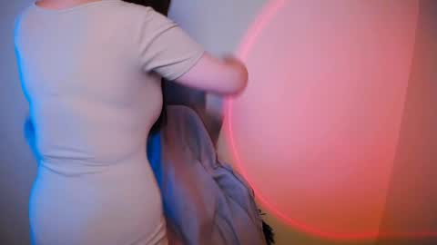 your candy  online show from December 13, 2024, 5:43 pm