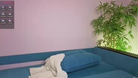 Snapshot of nanami_v02 chatting on October 28, 2025, 2:04 am Maeve online show from October 28, 2025, 2:04 am