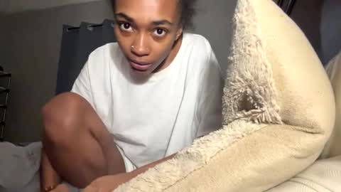 Snapshot of nanaonn chatting on October 26, 2025, 6:03 pm nanaonn online show from October 26, 2025, 6:03 pm