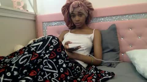 Snapshot of nanaonn chatting on February 28, 2026, 2:29 pm nanaonn online show from February 28, 2026, 2:29 pm