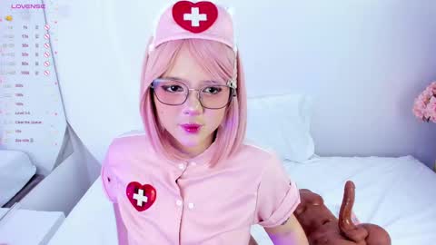 NanaOsaky online show from February 10, 2025, 6:35 pm