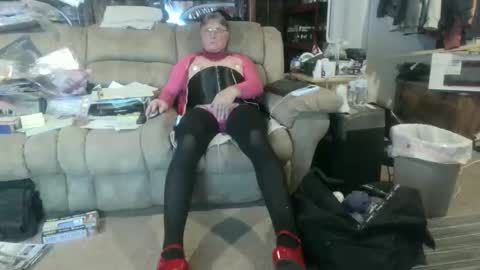 Snapshot of nancyboy_1 chatting on February 19, 2026, 9:44 pm nancyboy_1 online show from February 19, 2026, 9:44 pm