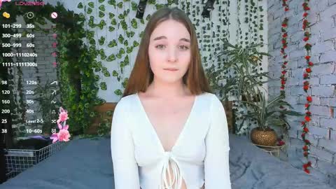 Snapshot of nancycaseys chatting on February 24, 2025, 3:42 pm Luna online show from February 24, 2025, 3:42 pm