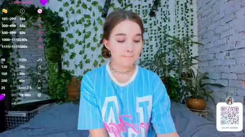 Snapshot of nancycaseys chatting on March 8, 2025, 9:28 am Luna online show from March 8, 2025, 9:28 am