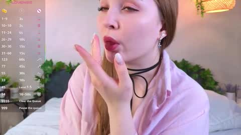 Snapshot of nancycaseys chatting on November 22, 2025, 5:28 am Luna online show from November 22, 2025, 5:28 am