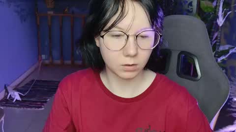 nancymartinez online show from November 20, 2025, 5:07 am