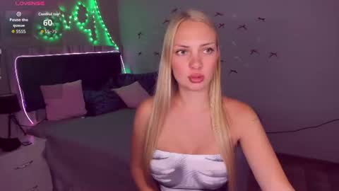 NancySummer online show from July 25, 2026, 10:02 am