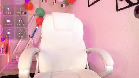 Snapshot of nanit_l chatting on June 12, 2026, 12:42 am anna online show from June 12, 2026, 12:42 am