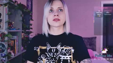 Snapshot of nanitamoore chatting on February 27, 2026, 8:09 pm Monday-Friday 12-4 AM and 6-9 AM New York time online show from February 27, 2026, 8:09 pm