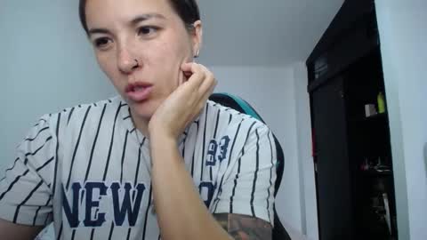 nanna yoshi online show from February 3, 2025, 7:31 pm