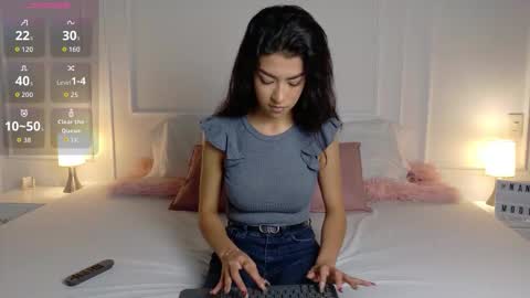 Snapshot of nany_model25 chatting on February 25, 2026, 9:35 pm nany_model25 online show from February 25, 2026, 9:35 pm