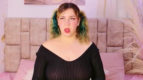 nanymatrioska online show from January 14, 2026, 6:35 pm