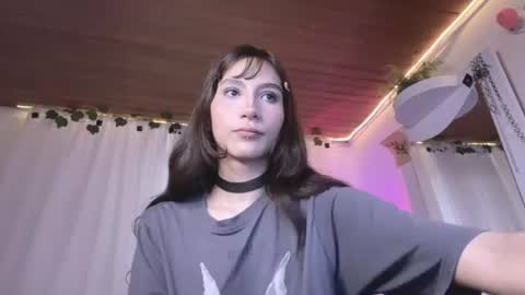 Naomi  online show from July 18, 2026, 12:20 pm