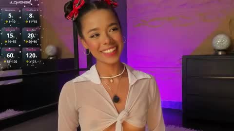 Naomi online show from December 2, 2025, 8:59 pm