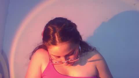 Snapshot of naomi_moon3 chatting on January 16, 2025, 1:27 am Naomi online show from January 16, 2025, 1:27 am