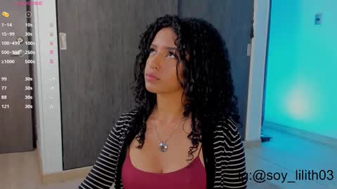 Snapshot of naomigarcia chatting on October 20, 2025, 1:39 am Naomi online show from October 20, 2025, 1:39 am