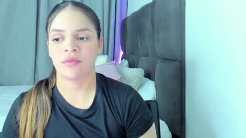 Snapshot of naomipalmer_ chatting on October 26, 2025, 2:50 am Naomi online show from October 26, 2025, 2:50 am