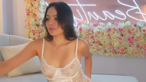 Naomi online show from January 22, 2025, 2:46 pm