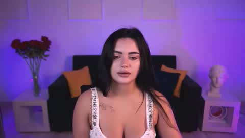 Snapshot of naomiwilsons chatting on November 12, 2025, 8:37 am naomiwilsons online show from November 12, 2025, 8:37 am