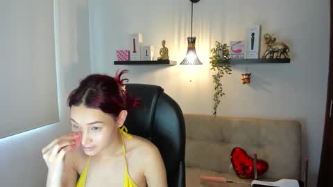 naomy online show from May 17, 2026, 8:38 pm