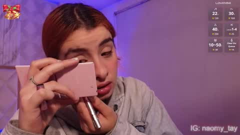 Naomy  online show from November 26, 2025, 4:02 am