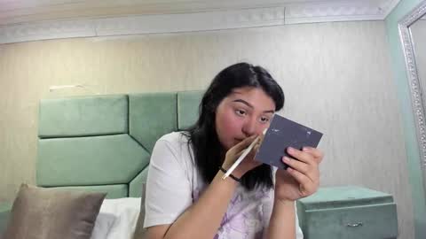 Naomy online show from March 28, 2026, 8:52 pm