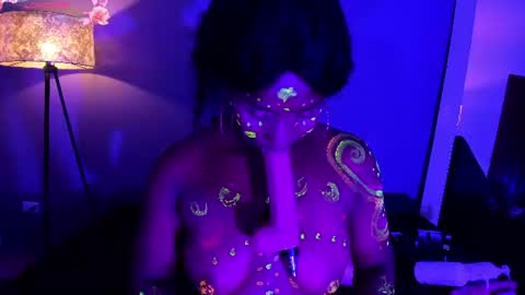 Naomy online show from July 14, 2026, 2:05 am