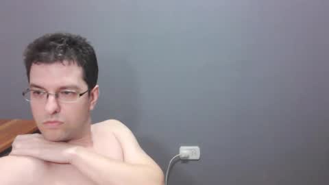 Snapshot of nappadel85 chatting on April 21, 2026, 2:51 am nappadel85 online show from April 21, 2026, 2:51 am