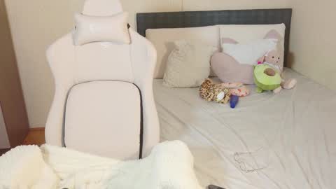 Naree online show from February 2, 2025, 7:57 pm