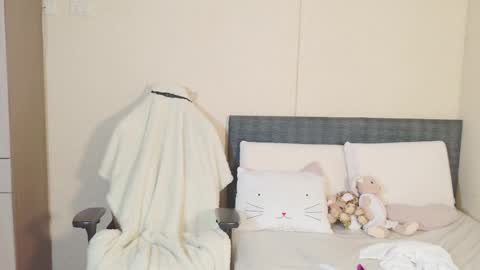 Naree online show from March 2, 2025, 7:12 pm