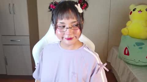 Snapshot of naree_masaki chatting on February 14, 2026, 10:50 pm Naree online show from February 14, 2026, 10:50 pm